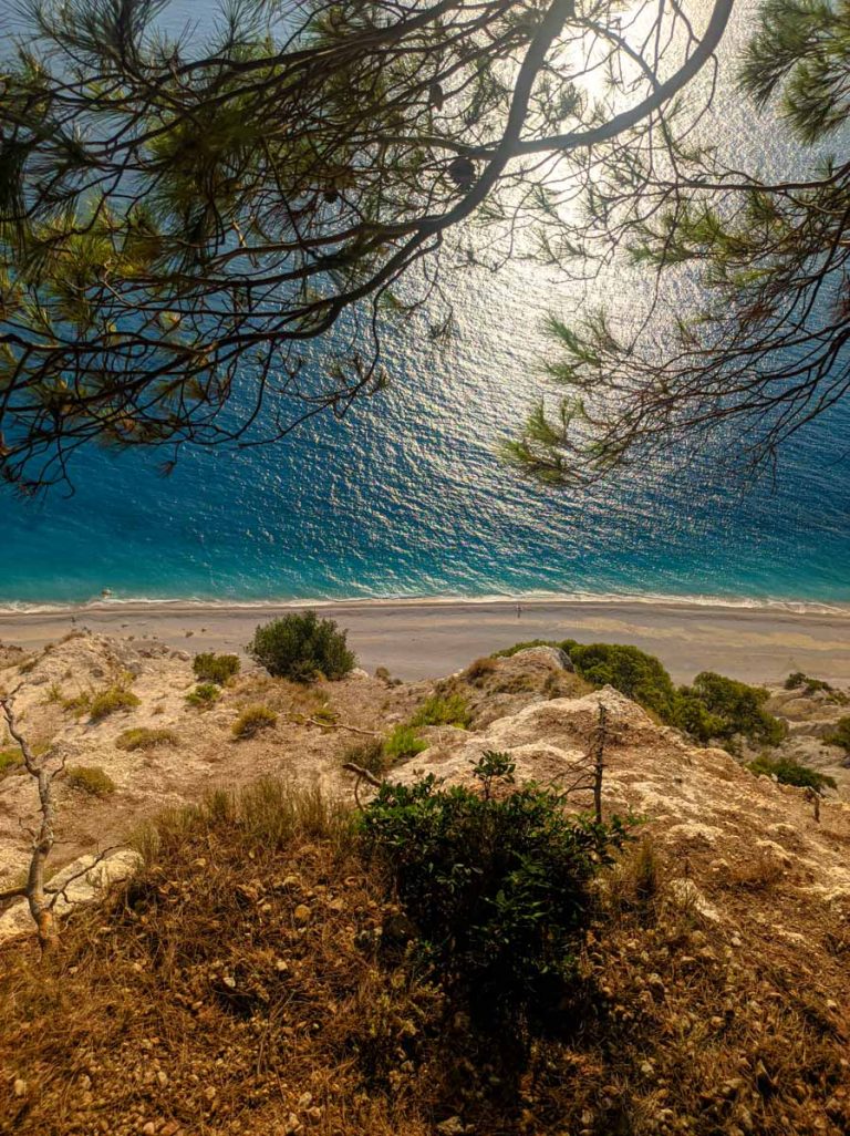 Λεύκαδα παραλίες - Παραλία Εγκρεμνοί