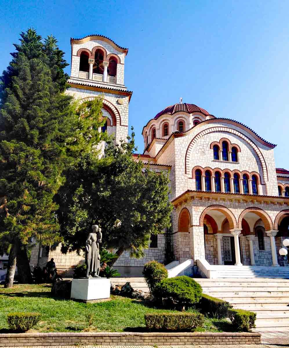 Sightseeing in Agrinio - The Holy Church of "Zoodochos Pigi"