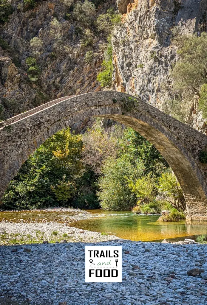 Το πέτρινο γεφύρι Αρτοτίβας